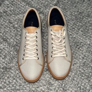Patina Men's Cream and Tan Sneakers